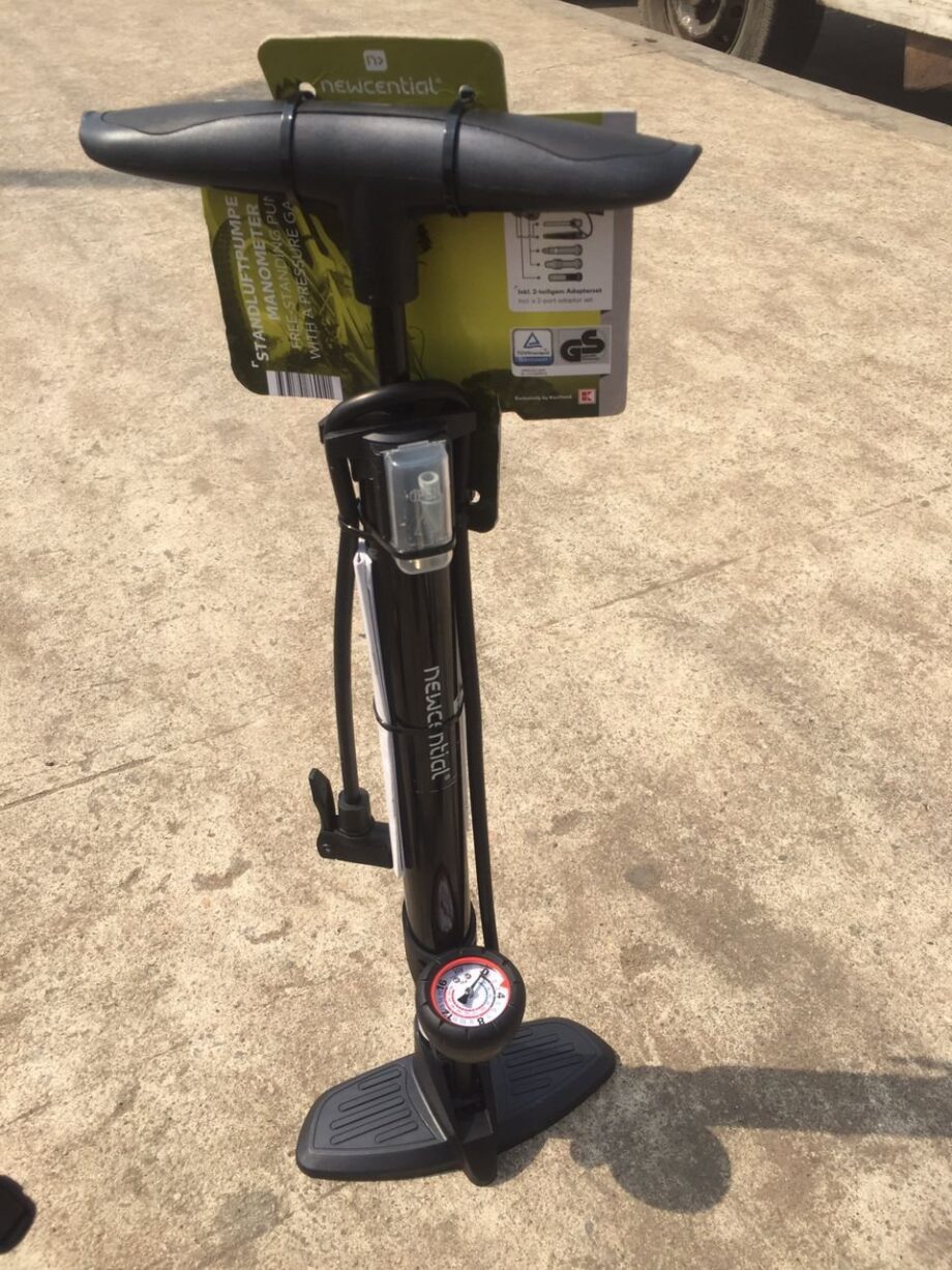 Bicycle pump