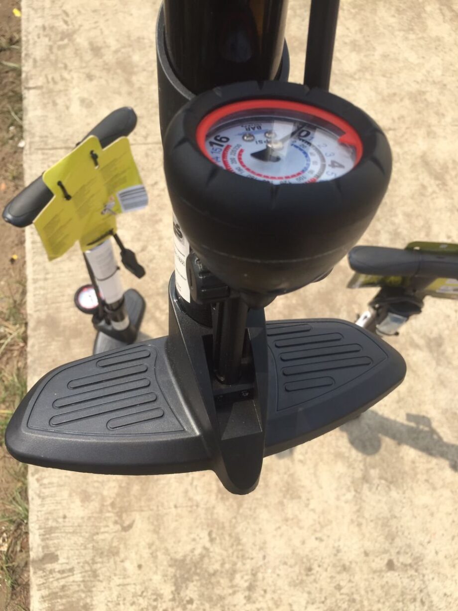 Bicycle pump
