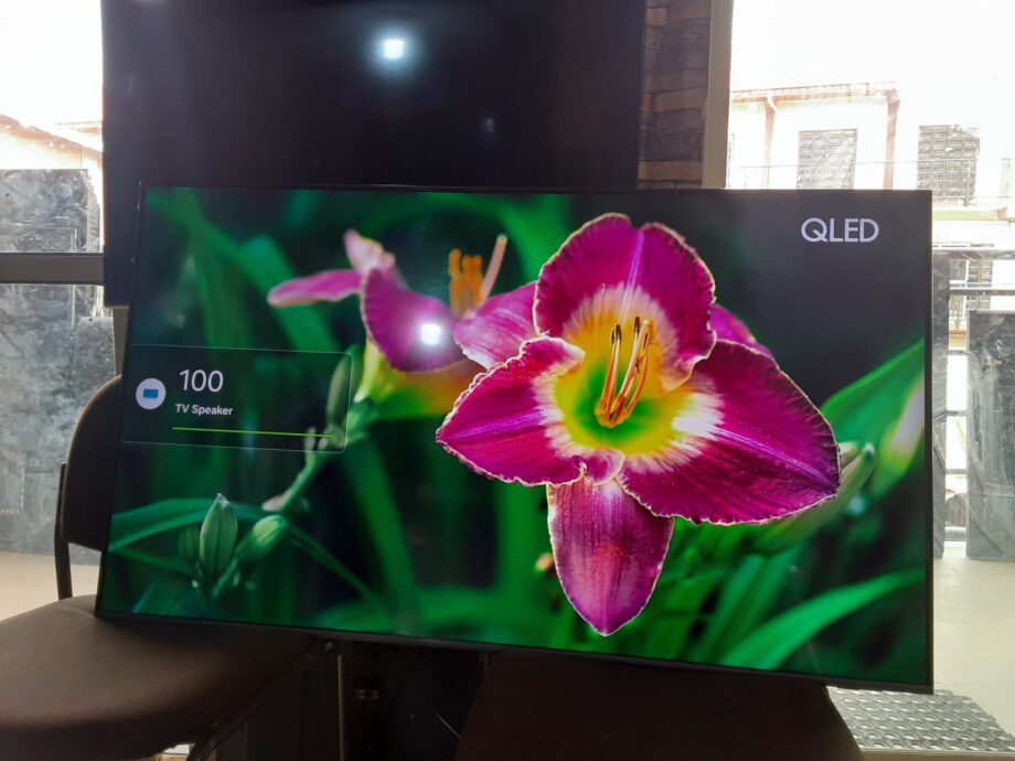 55inches Samsung Qled